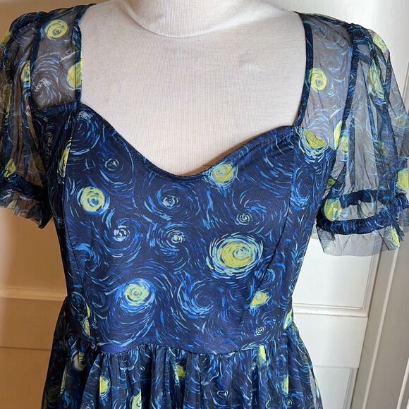 Hot Topic Thorn & Fable Starry Nights Mesh Puff Sleeve Dress New Plus Size 1 - Picture 3 of 8